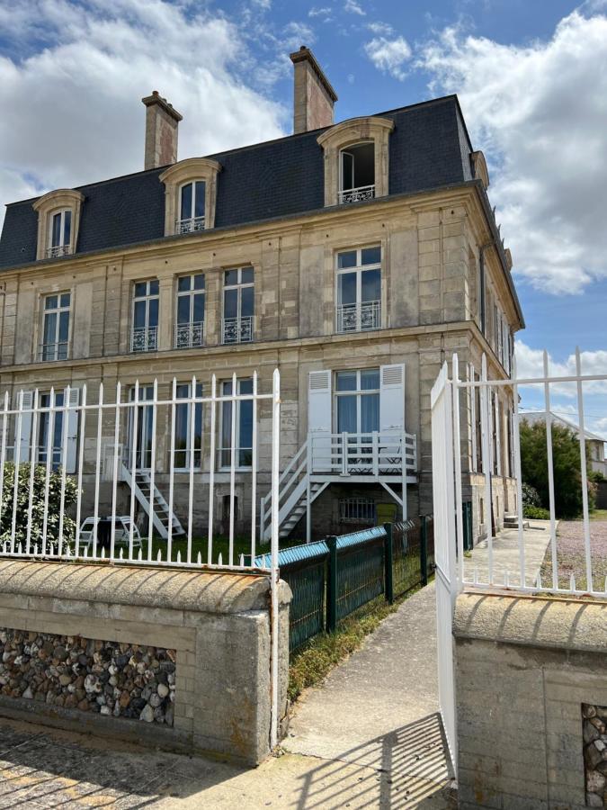 Sunny Apt On D-Day Beach With Parking Saint-Côme-de-Fresné Dış mekan fotoğraf