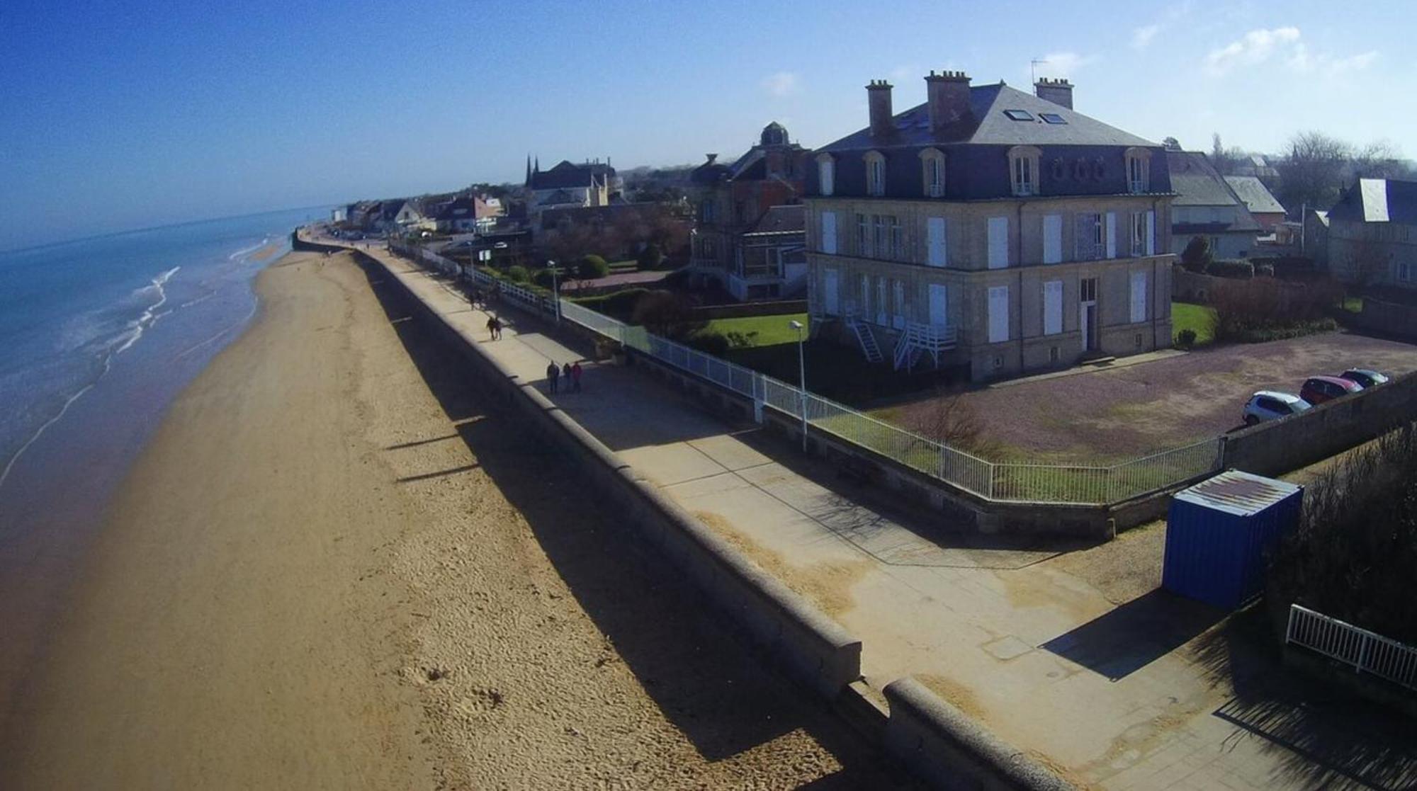 Sunny Apt On D-Day Beach With Parking Saint-Côme-de-Fresné Dış mekan fotoğraf